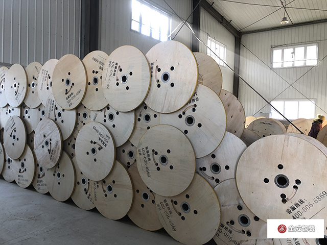 膠合(he)闆光纜盤4