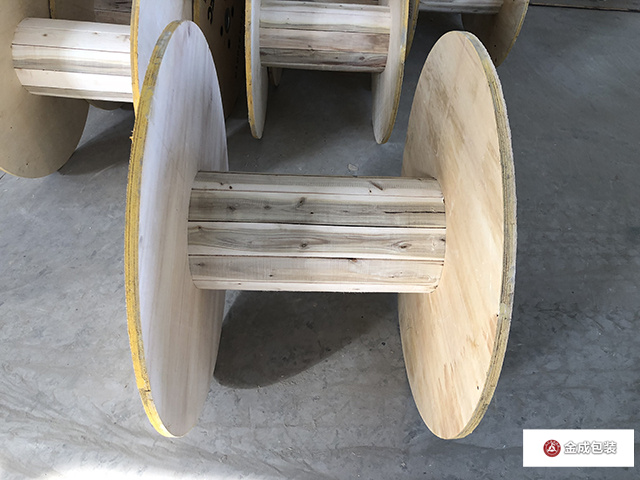 膠合闆(pǎn)光纜盤(pan)5